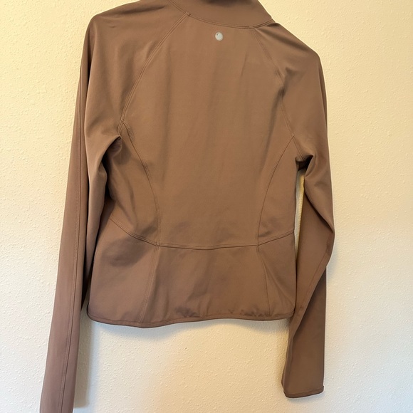 Workout top - Picture 5 of 6